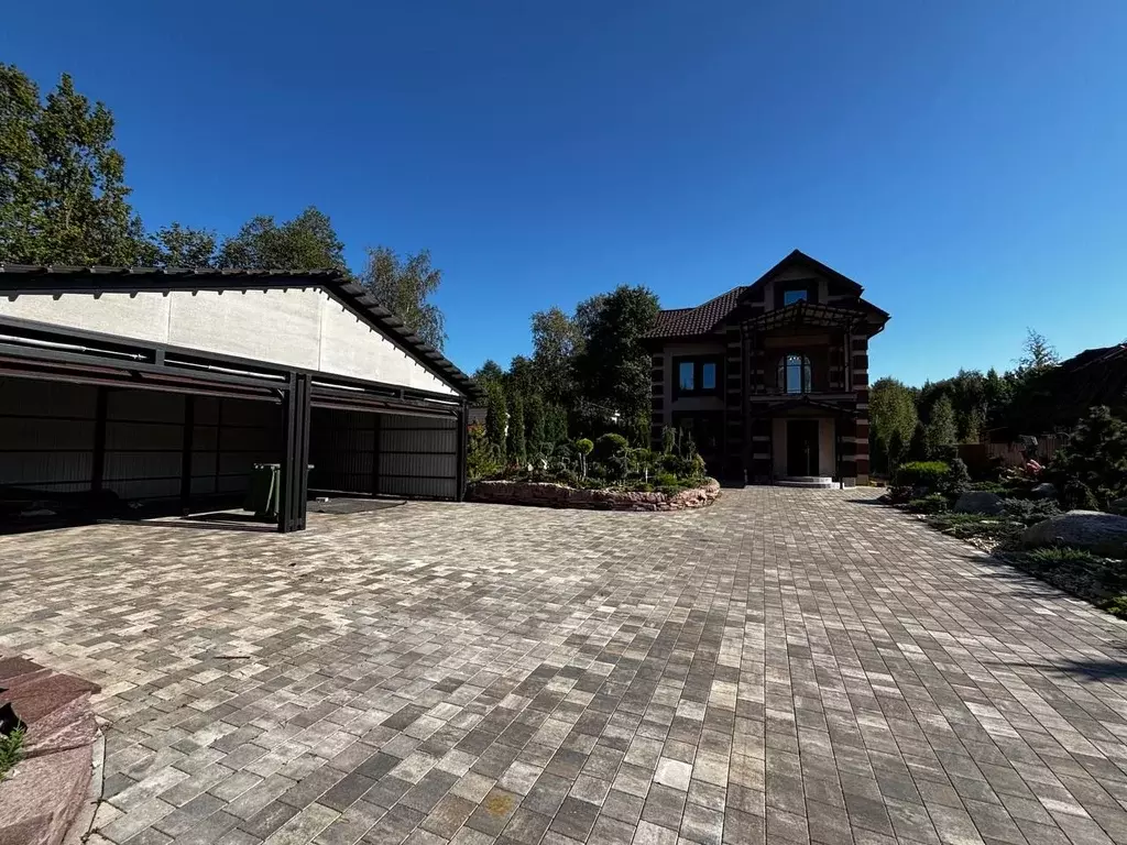 Коттедж в Санкт-Петербург Большая Десятинная ул., 8 (250 м) - Фото 1