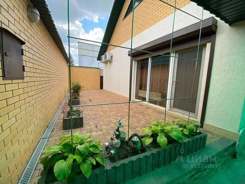 Дом в Краснодарский край, Крымск Адагумская ул. (138 м) - Фото 1