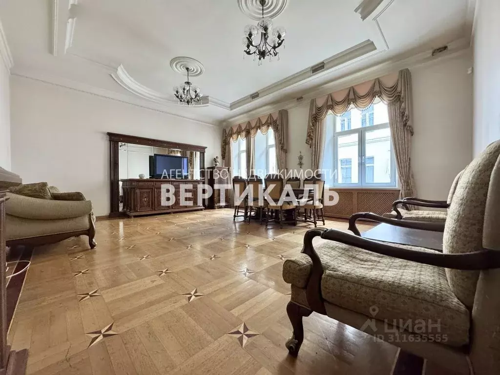 3-к кв. Москва Тверская ул., 12С8 (150.0 м) - Фото 1