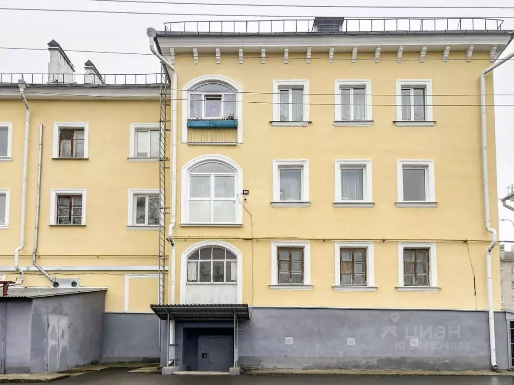 Комната Псковская область, Псков ул. Леона Поземского, 64 (20.5 м) - Фото 2