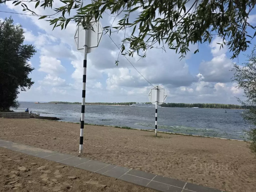 Коттедж в Самарская область, Новокуйбышевск пос. Гранный, ул. ... - Фото 1