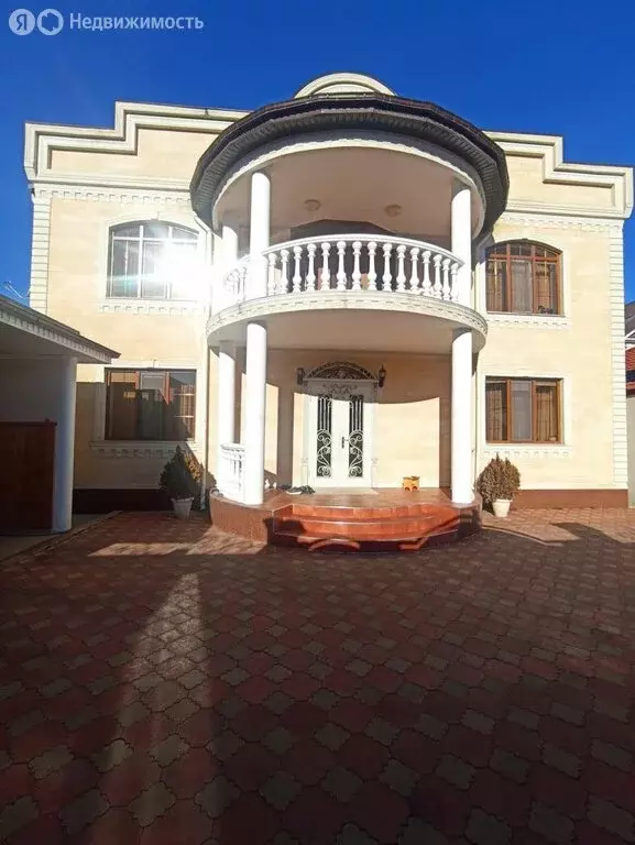 Дом в Нальчик, улица Михаила Яхогоева (320 м) - Фото 2