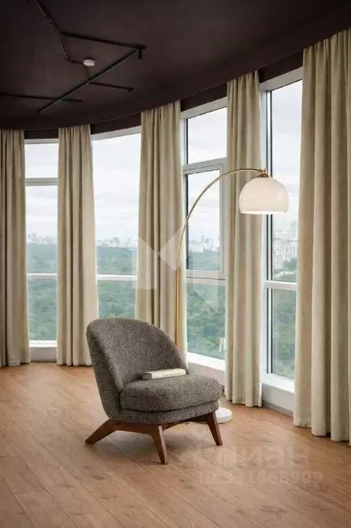 3-к кв. Москва ул. Сокольнический Вал, 3 (100.0 м) - Фото 1
