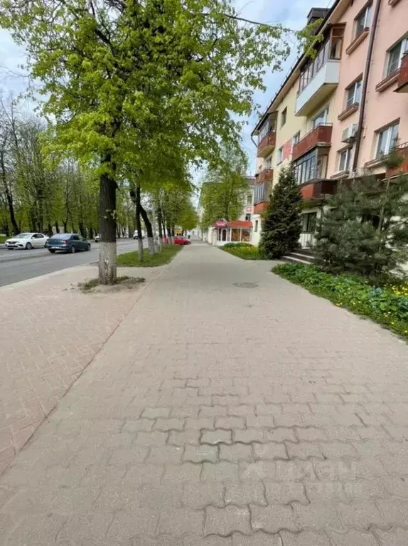 Торговая площадь в Новгородская область, Великий Новгород Софийская ... - Фото 0
