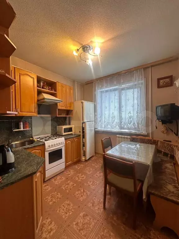 3-к. квартира, 66 м, 2/9 эт. - Фото 1