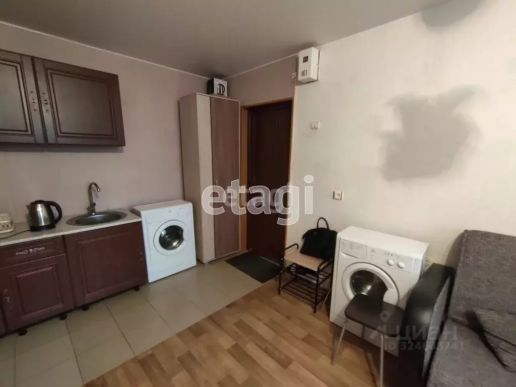 Комната Тюменская область, Тюмень ул. Котовского, 13 (17.3 м) - Фото 1