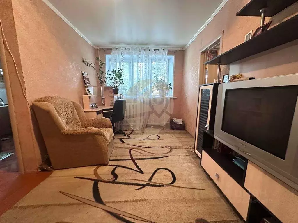 2-к кв. Белгородская область, Губкин Народная ул., 12 (41.5 м) - Фото 2