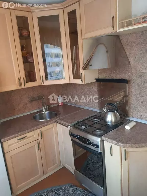 2-комнатная квартира: Нижнекамск, проспект Строителей, 3В (43 м) - Фото 0