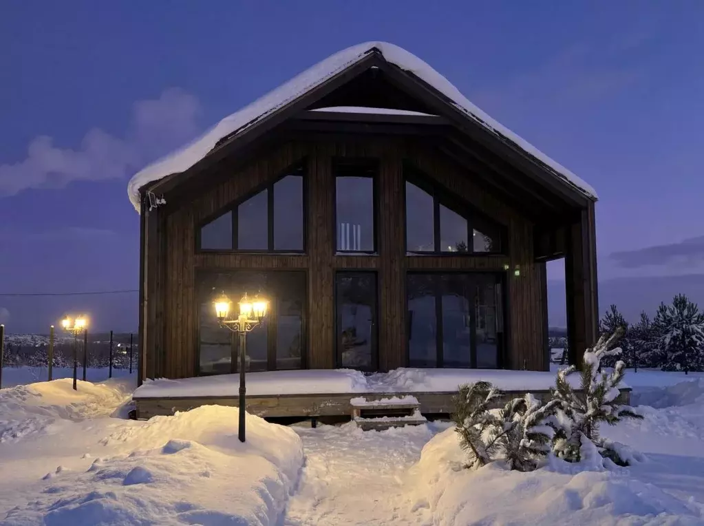 Дом в Удмуртия, Ижевск ул. Имени Закира Султанова, 42 (70 м) - Фото 1