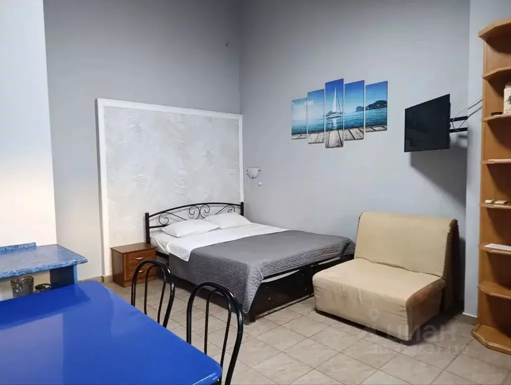 Дом в Крым, Евпатория ул. Просмушкиных, 9 (25 м) - Фото 1