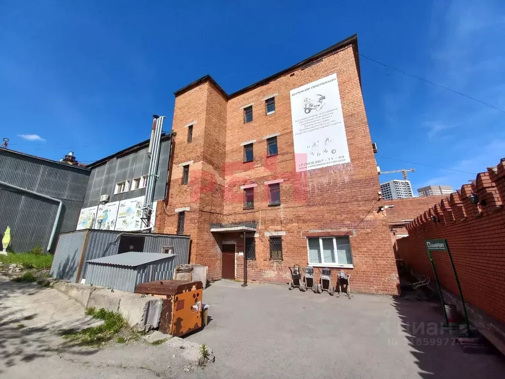 Офис в Свердловская область, Екатеринбург ул. Самолетная, 55Р (31 м) - Фото 1