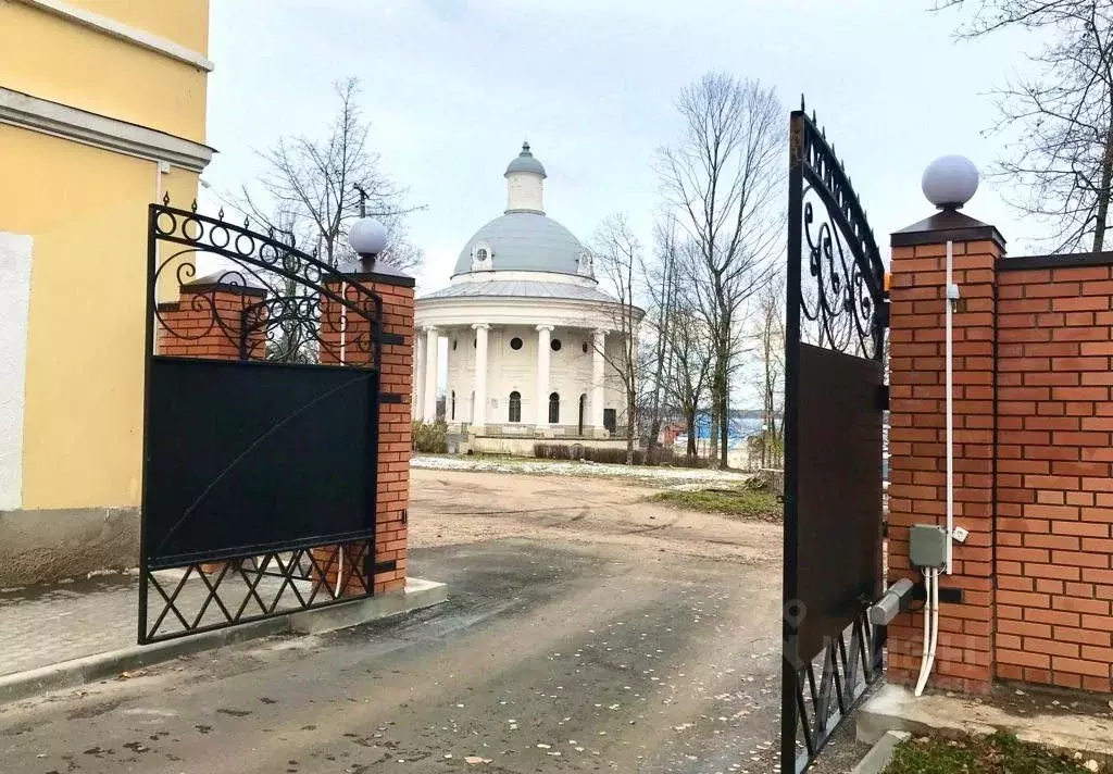 2-к кв. Новгородская область, Валдай ул. Труда (81.0 м) - Фото 1