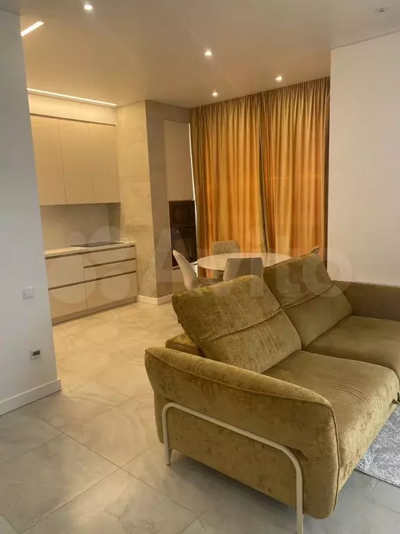 1-к. квартира, 60 м, 8/20 эт. - Фото 0