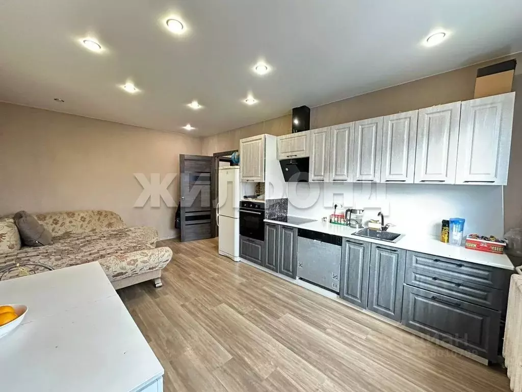 1-к кв. Ханты-Мансийский АО, Когалым Ленинградская ул., 5 (33.6 м) - Фото 0