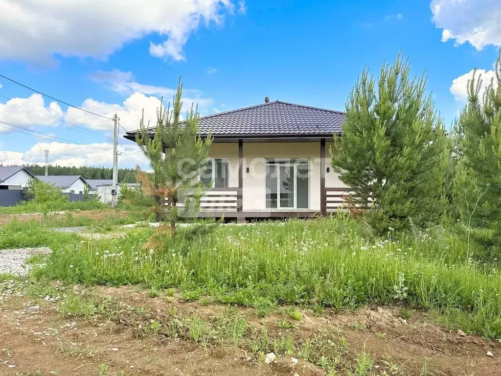 Дом в Свердловская область, Березовский муниципальный округ, пос. ... - Фото 1