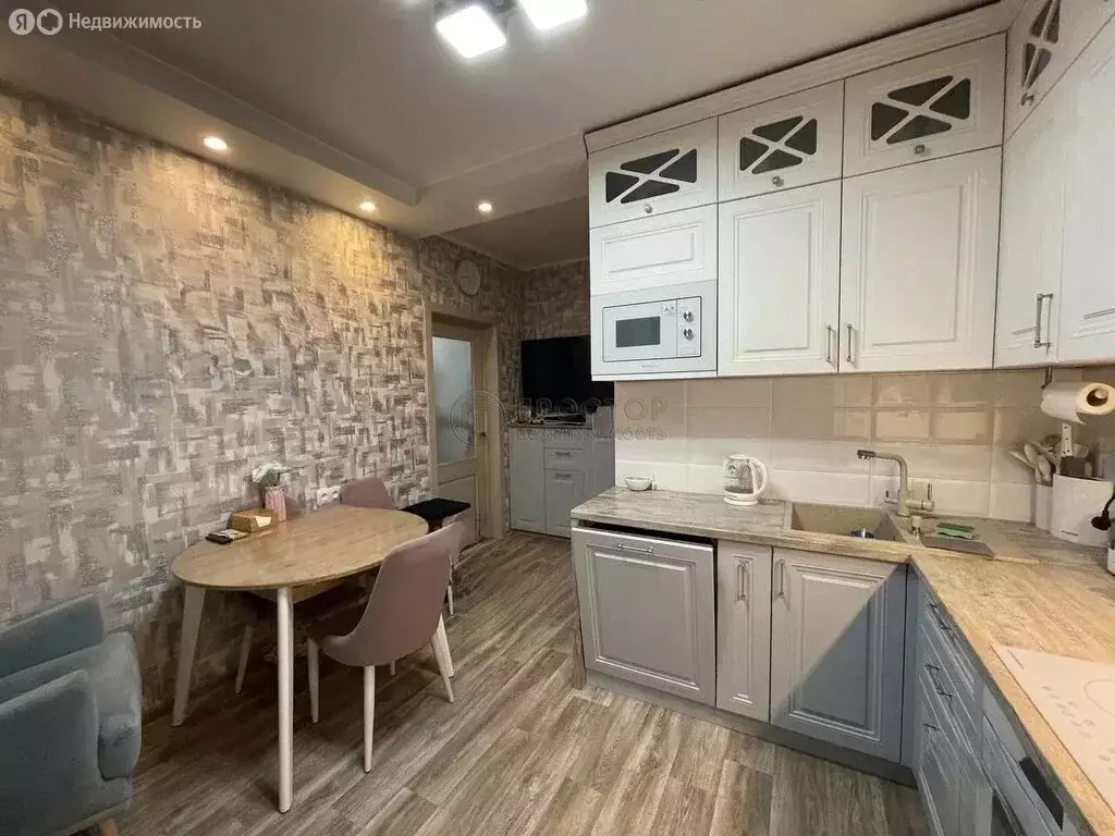 2-комнатная квартира: Москва, улица Лавриненко, 1 (56 м) - Фото 2
