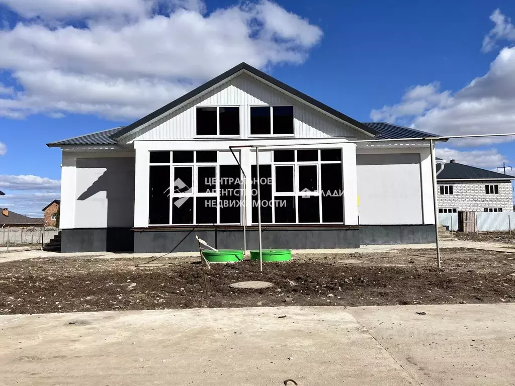 Дом в Рязанская область, Рязанский муниципальный округ, с. Дядьково ... - Фото 1