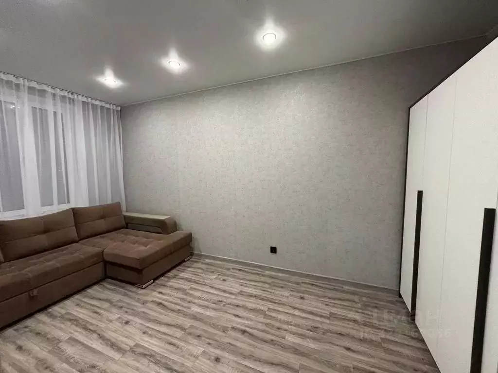 2-к кв. Татарстан, Казань ул. Мансура Хасанова, 13А (54.0 м) - Фото 1