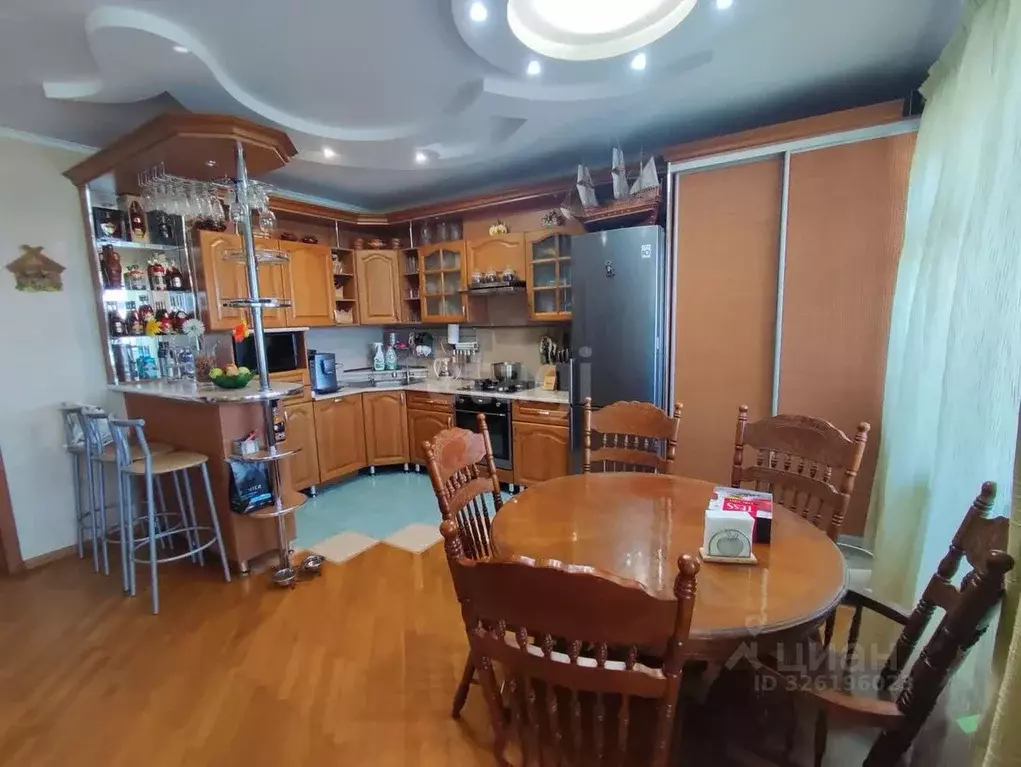 2-к кв. Краснодарский край, Ейск ул. Пушкина (70.0 м) - Фото 1