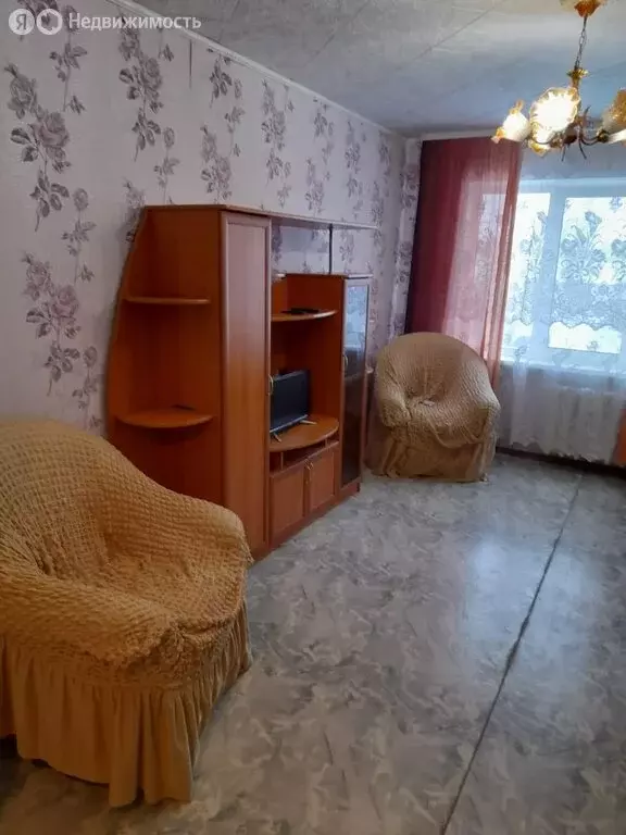2-комнатная квартира: Губаха, улица Суворова, 18 (51.5 м) - Фото 0