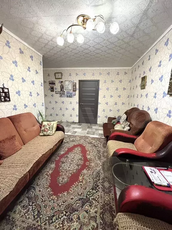 3-к. квартира, 60 м, 1/9 эт. - Фото 1