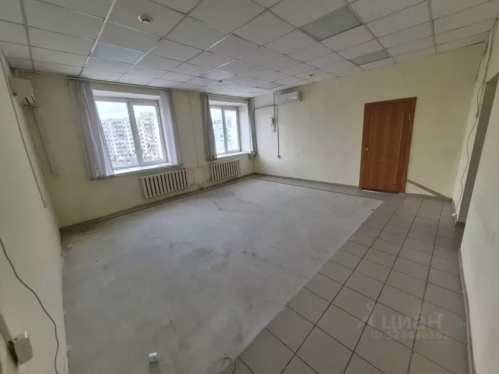 Помещение свободного назначения в Саха (Якутия), Якутск ул. Кирова, 28 ... - Фото 1