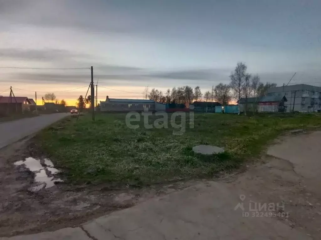 Участок в Вологодская область, пос. Перьево ул. Ветеранов (8.5 сот.) - Фото 1