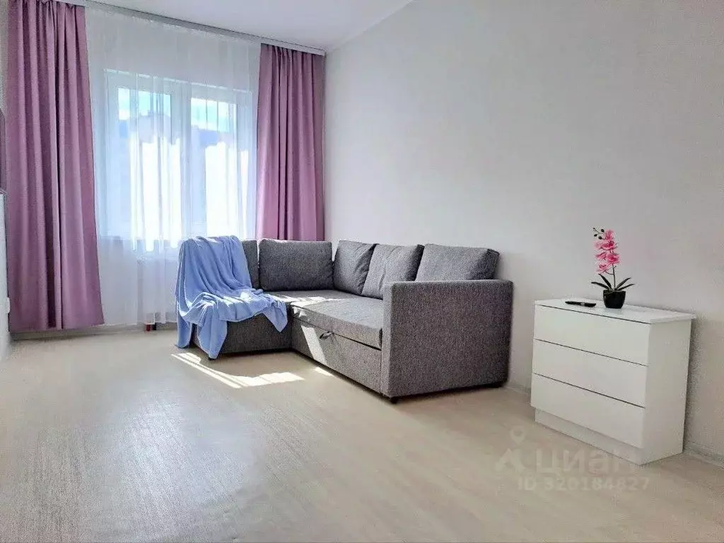 2-к кв. Ханты-Мансийский АО, Сургут ул. Маяковского, 8 (51.0 м) - Фото 1