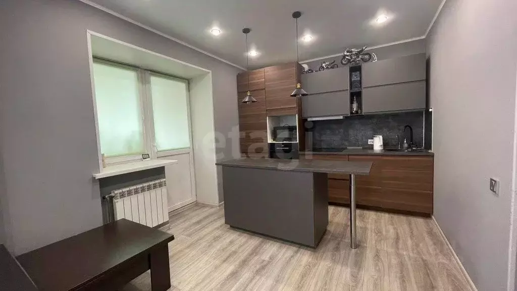 1-к кв. Тюменская область, Тюмень ул. Дружбы, 73 (49.2 м) - Фото 1