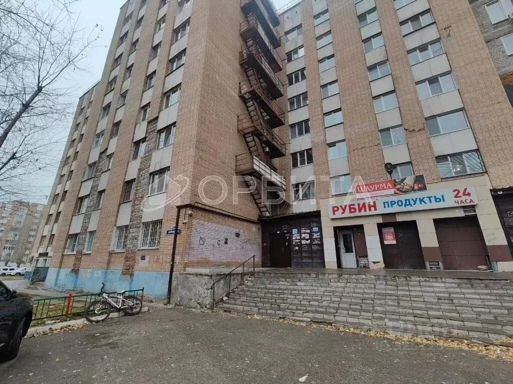 Комната Тюменская область, Тюмень ул. Республики, 214 (13.0 м) - Фото 2