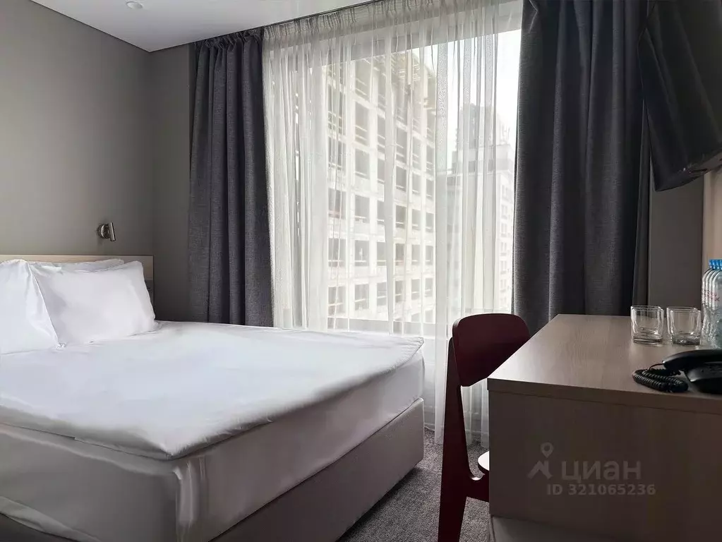 Комната Свердловская область, Екатеринбург ул. Челюскинцев, 106 (20.0 ... - Фото 1