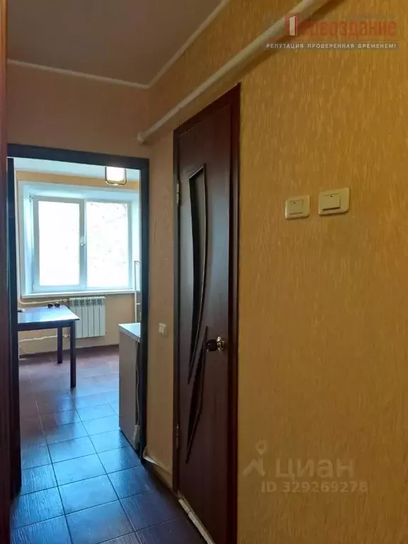 2-к кв. Астраханская область, Астрахань ул. Куликова, 42к1 (50.9 м) - Фото 2