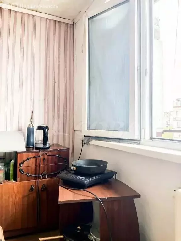 Квартира-студия: Тюмень, улица Республики, 241 (15.2 м) - Фото 1