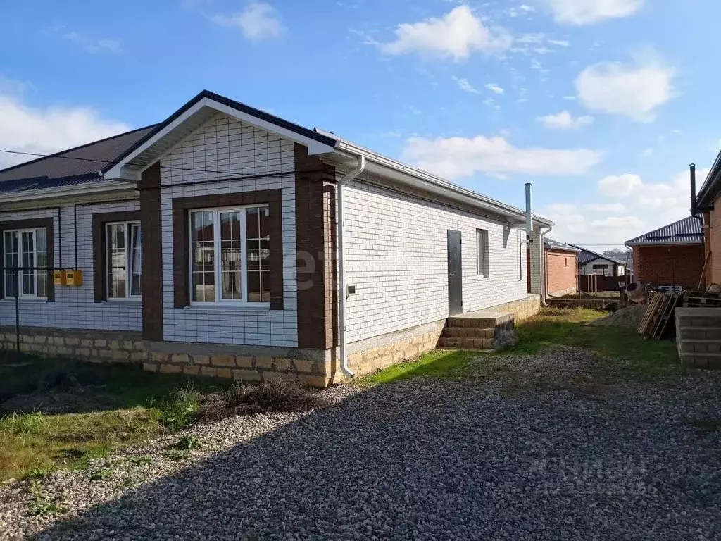 Дом в Ставропольский край, Михайловск Шпаковский район, ул. Александра ... - Фото 2