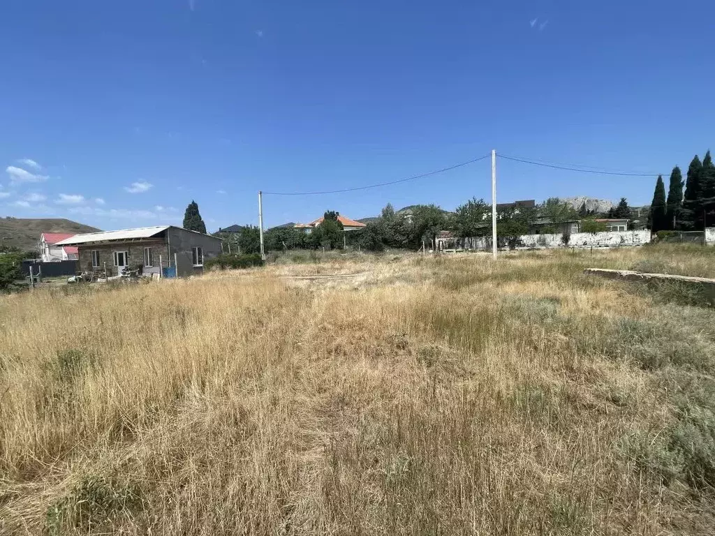 Участок в Крым, Судак муниципальный округ, с. Солнечная Долина ул. ... - Фото 1