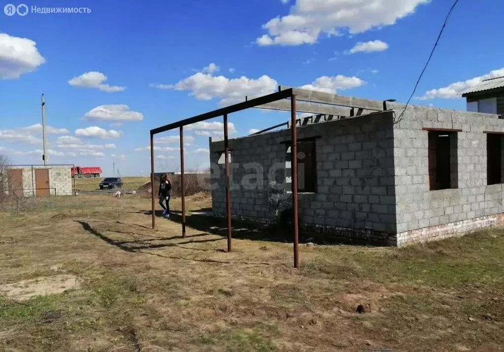 Участок в Энгельсский район, Красноярское муниципальное образование, ... - Фото 0