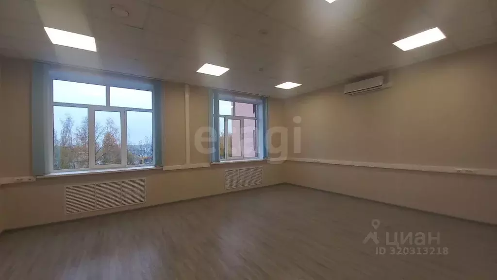 Офис в Калужская область, Калуга ш. Грабцевское, 73 (740 м) - Фото 2