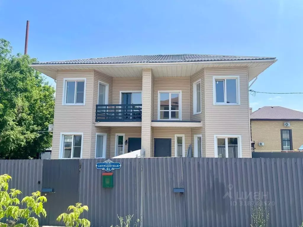 4-к кв. Волгоградская область, Волгоград Антрацитная ул., 4А (120.0 м) - Фото 0
