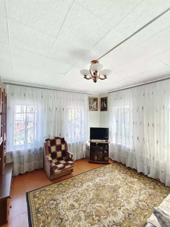 Дом в Саратовская область, Саратов ул. 2-й Военный Карьер (67 м) - Фото 2