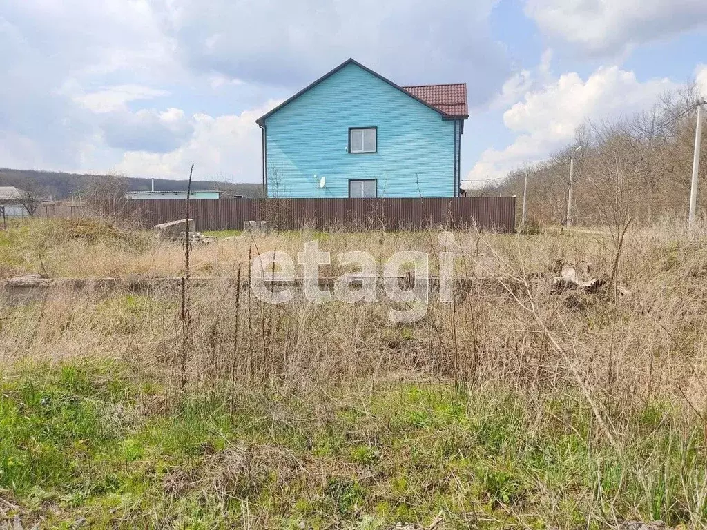 Участок в Белгородская область, Новооскольский городской округ, с. ... - Фото 0