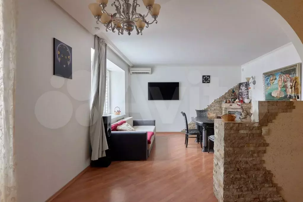 4-к. квартира, 140 м, 5/9 эт. - Фото 1