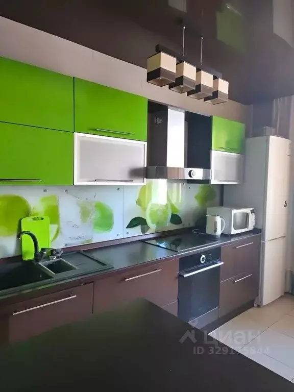 2-к кв. Иркутская область, Иркутск Байкальская ул., 202/11 (68.0 м) - Фото 1