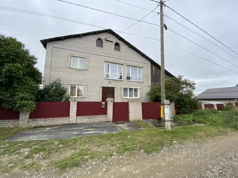 Дом в Пермский край, Березники Уральская ул., 11 (249 м) - Фото 0