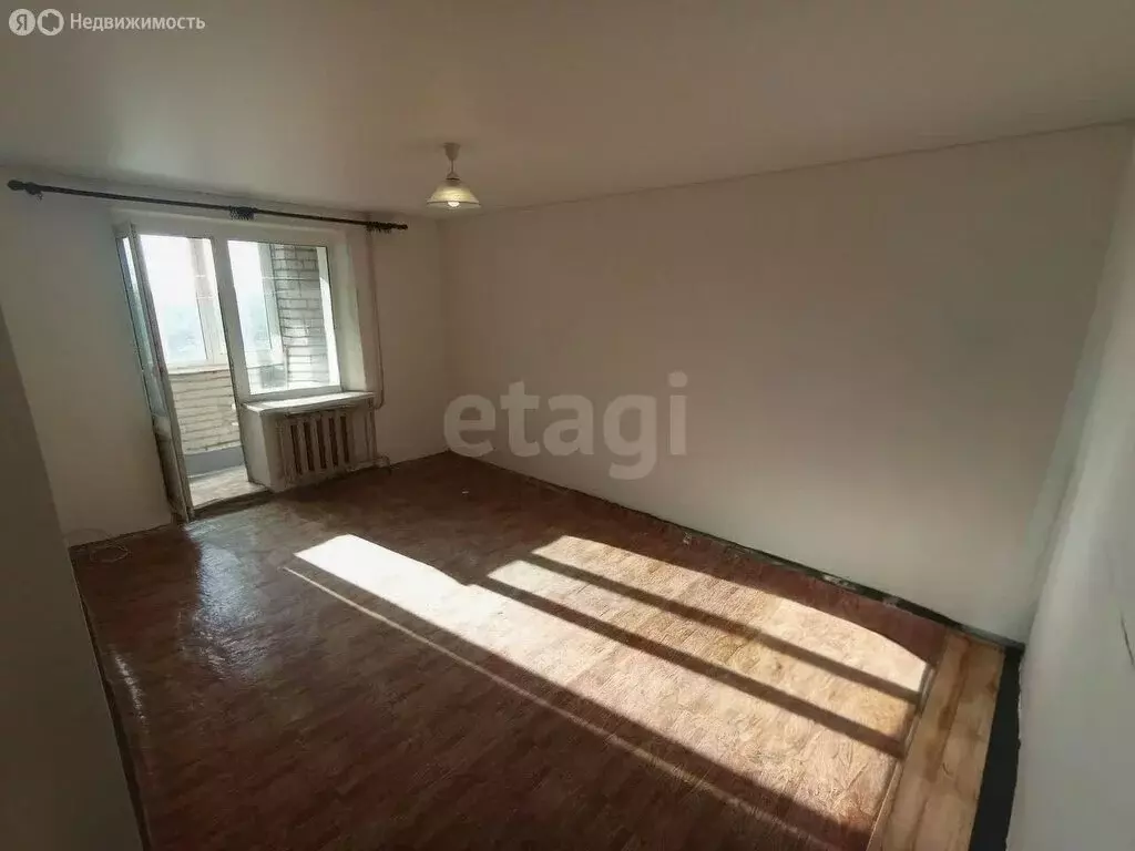 1-комнатная квартира: Брянск, переулок Литвинова, 1 (37.7 м) - Фото 1