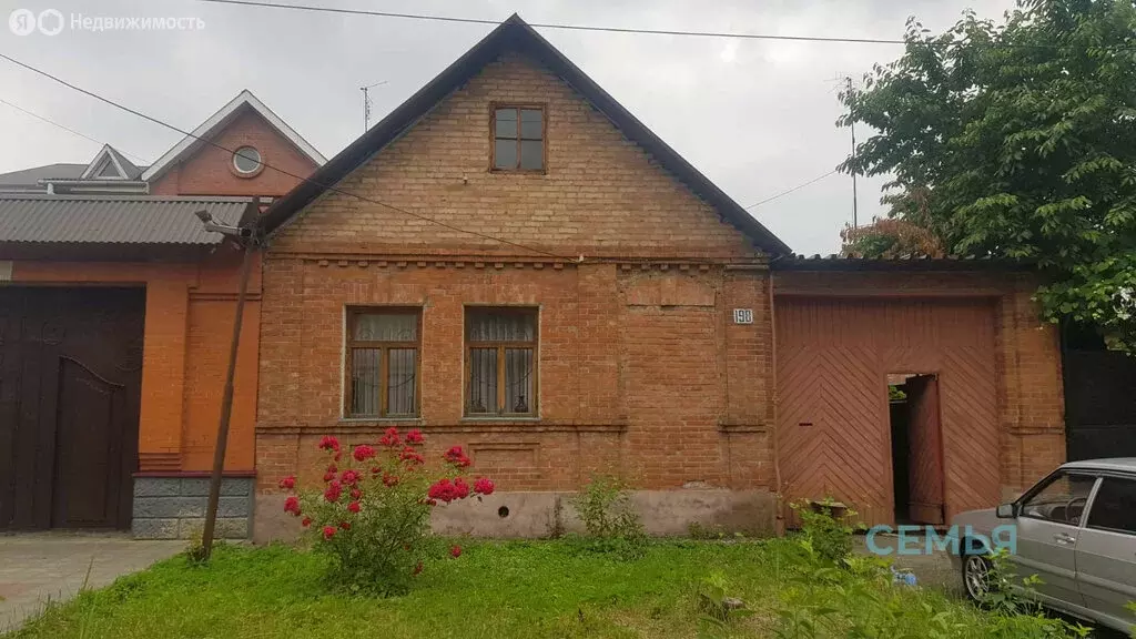 Дом в Владикавказ, улица Щорса, 198 (190 м) - Фото 1
