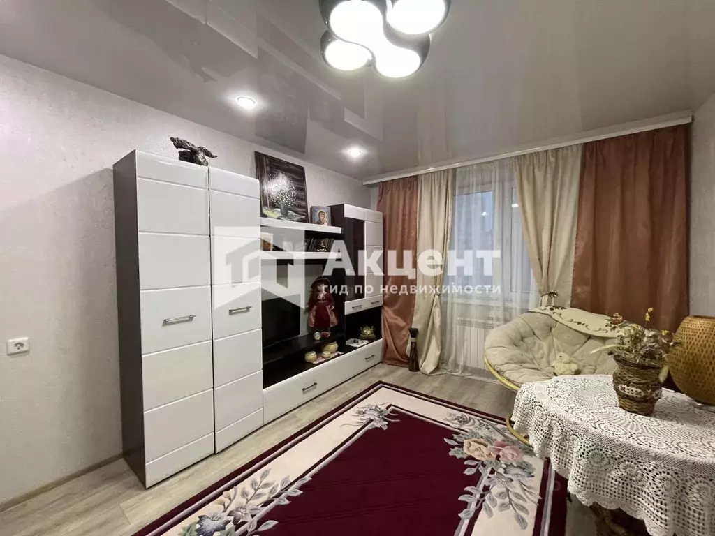 1-к кв. Ивановская область, Иваново Революционная ул., 36к2 (38.9 м) - Фото 0