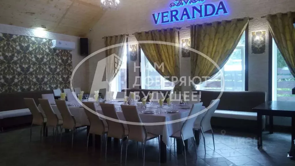 Дом в Пермский край, Чайковский ул. 40 лет Октября, 1/5 (300 м) - Фото 1