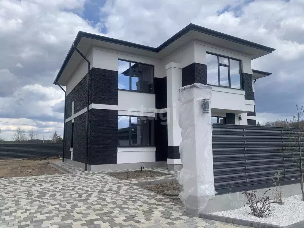 Дом в Воронежская область, Рамонский район, Яменское с/пос, д. ... - Фото 1