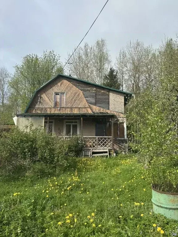 Дом в Ленинградская область, Кировское городское поселение, Грибное ... - Фото 1