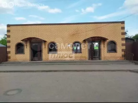 Дом в Севск, улица Салтыкова-Щедрина, 26 (171.4 м) - Фото 1